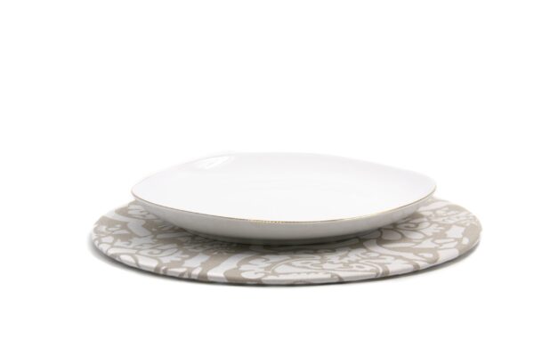 PLATO BASE + FUNDA TITANIO TREASURES