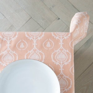 MANTEL AVELLANA LILY